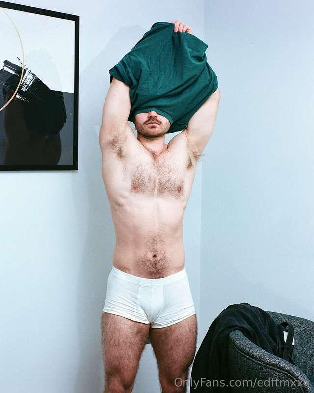 Ready 🤭📸instagram.com/rowanbriscoe