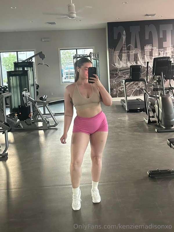Gym day!!! 💪🏼💪🏼