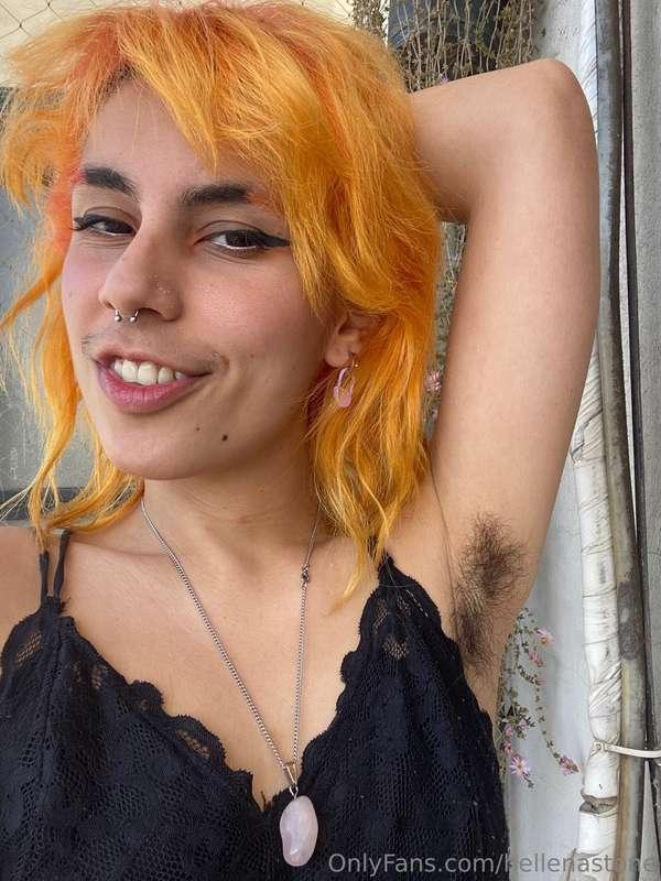 would licking my pits make you hard?