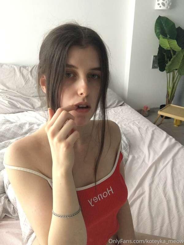 I want to wake up with you every day and do a sweet blowjob ..
