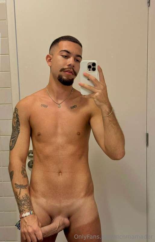 ‼️OFFER 30 % ONLY ‼️✅ Welcome 👉🏻 @pedroshenriqueHOT VÍDEOS P..