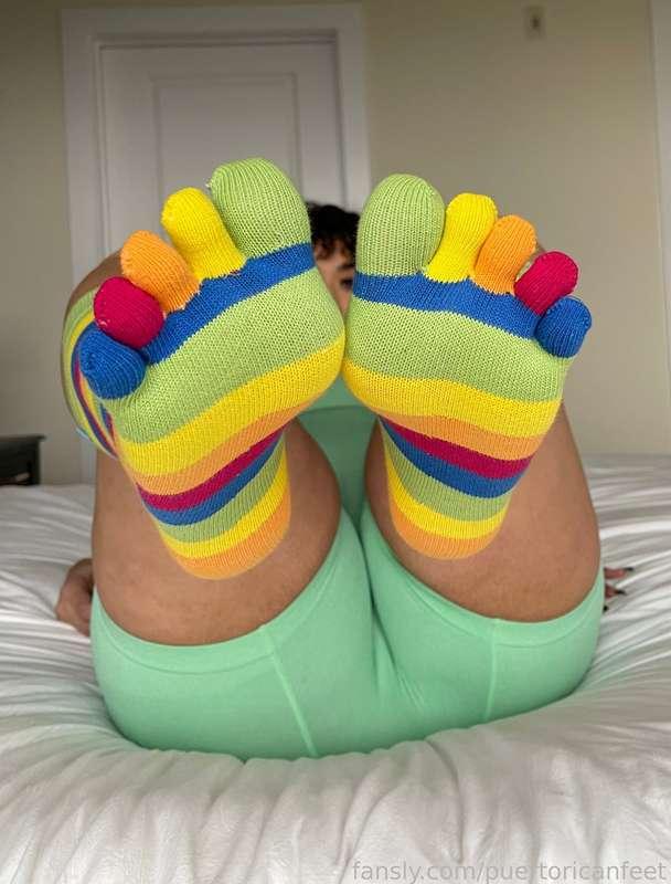 🌈 Toe socks 🌈