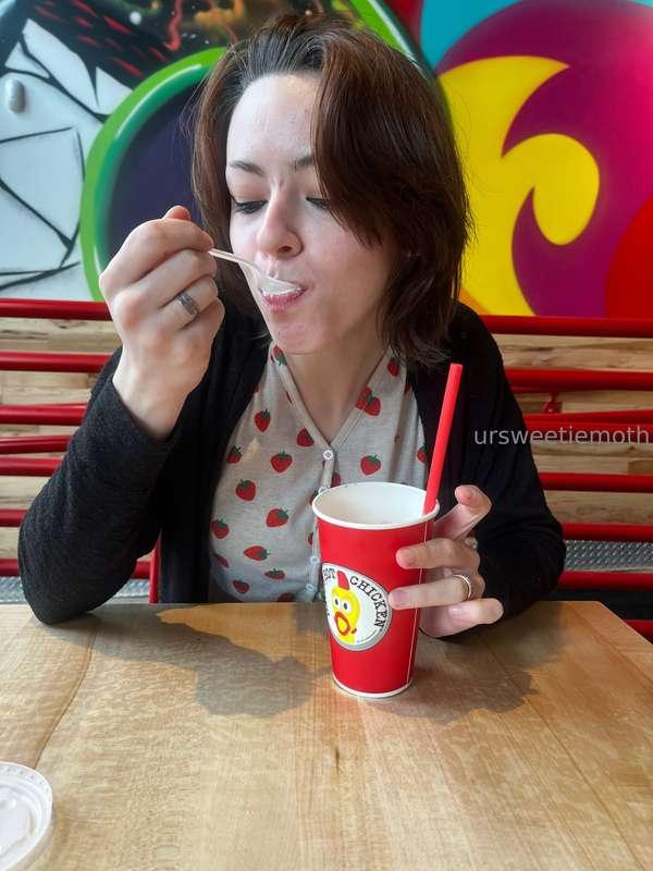 ursweetiemoth image #6