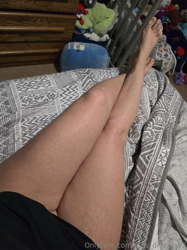 Do I have to get pants on? 🤭