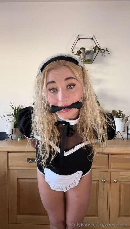 zoeyziptie image #12