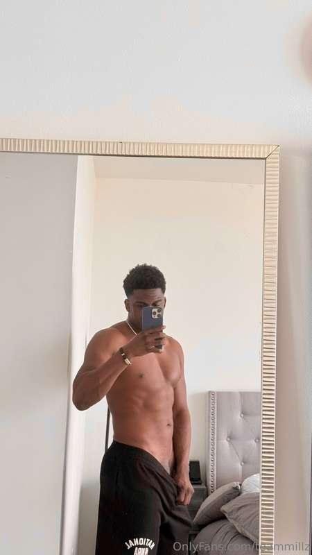 Gym paying off let’s ROCK!!!!!!