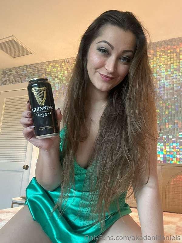 Wanna spend ST. PATRICKS DAY with me???? ASK ME HOW!!! DM me..