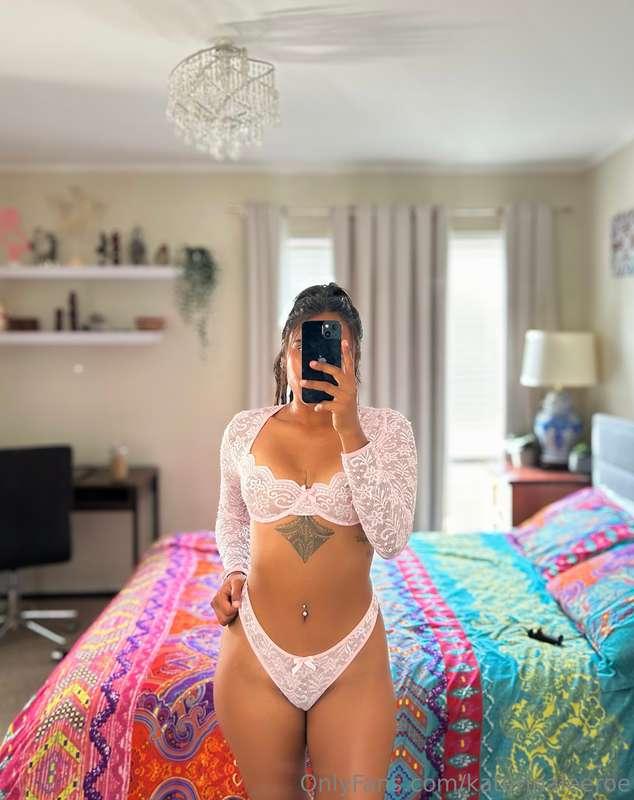 do you like the pink or blue?