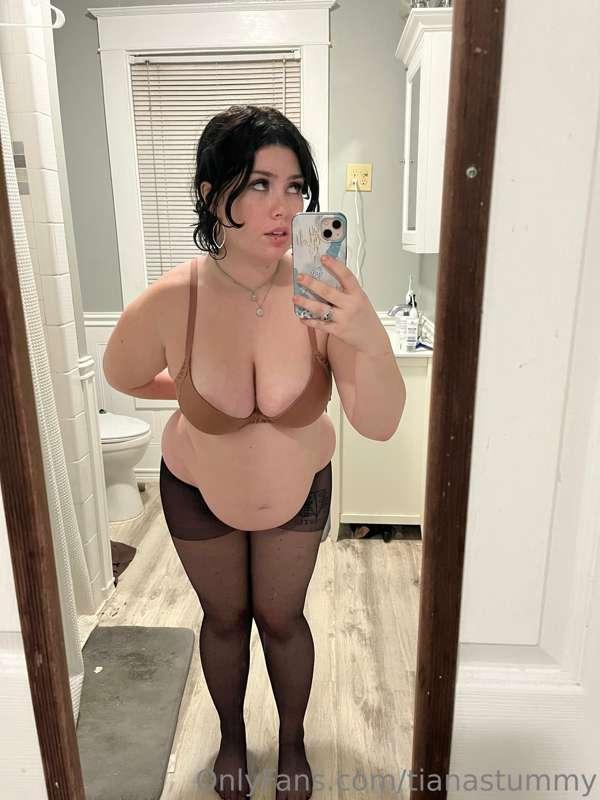 tianastummy image #6