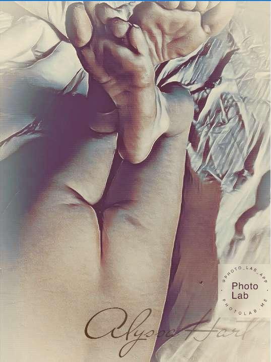 Do you love feet and ass?