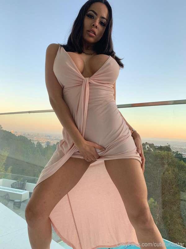 It's sinday papi are you ready for me? 😻