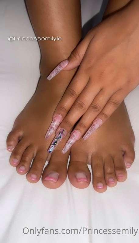 Pretty Pink Toes 👑💗