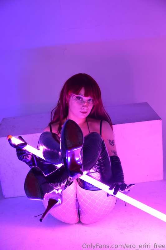 Me encanta la temática cyberpunk, espero poder sacar mucho m..