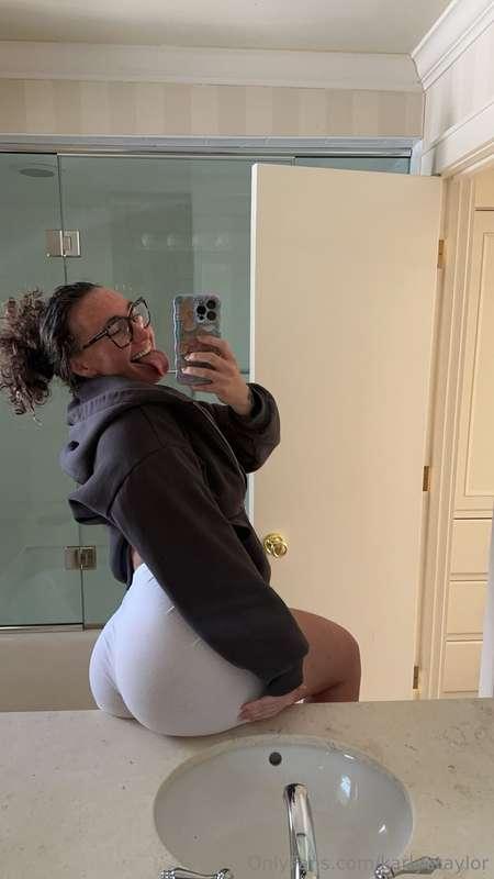 Swipe for a surprise 😈 