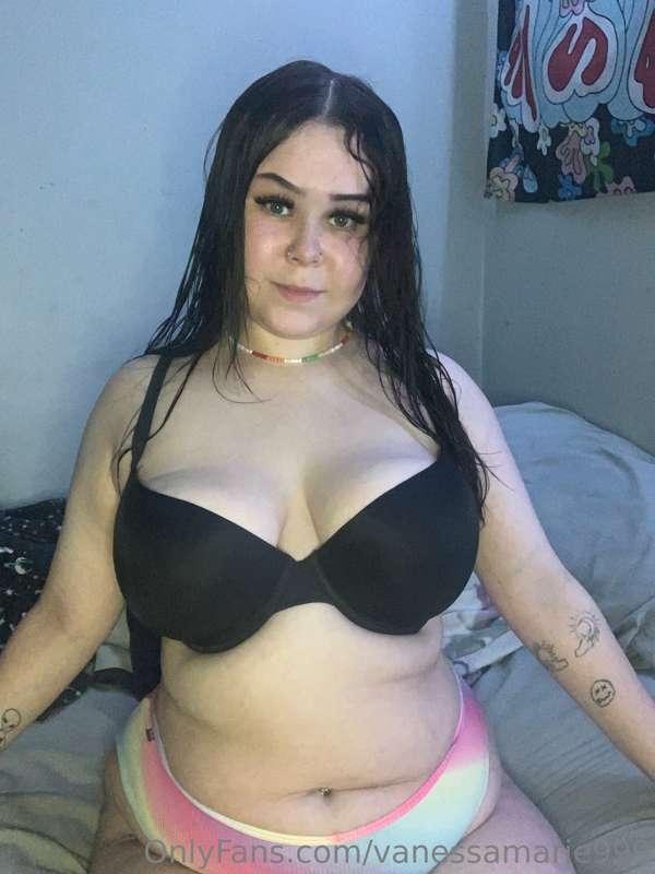 fresh out the shower 🧼🚿