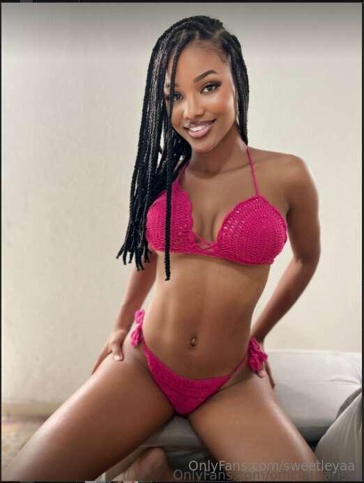 🔥BUSTY SLUT MAKE HER VIP FREE🔥@official_larissa without limi..