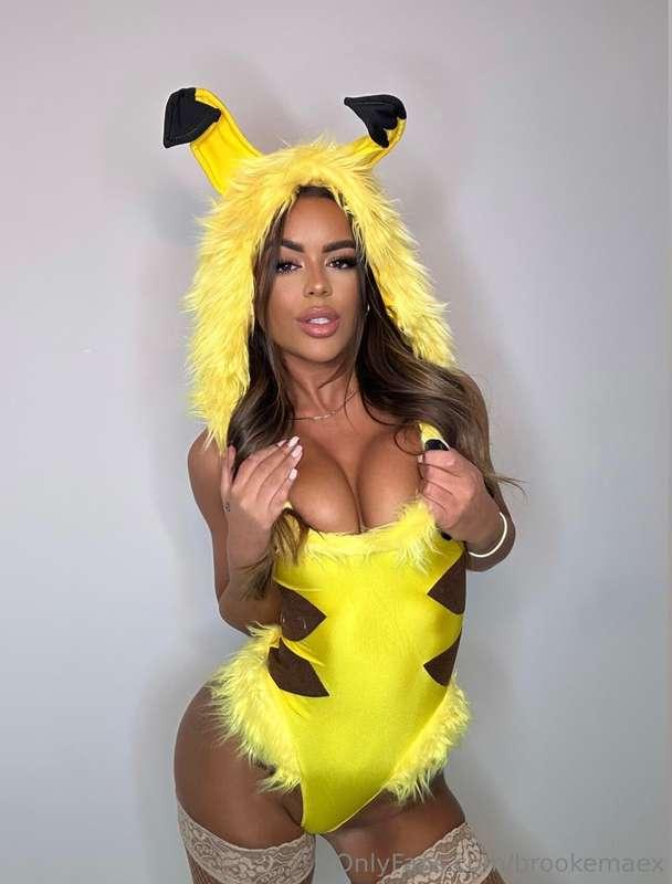 SQUIRTING - PIKACHU COSPLAY😱💦A lot of you were requesting a ..