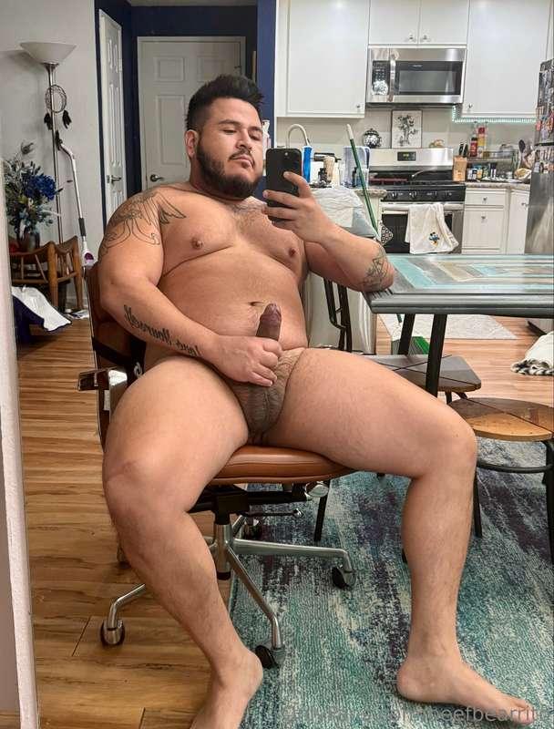 Come get in between my legs and suck my cock!