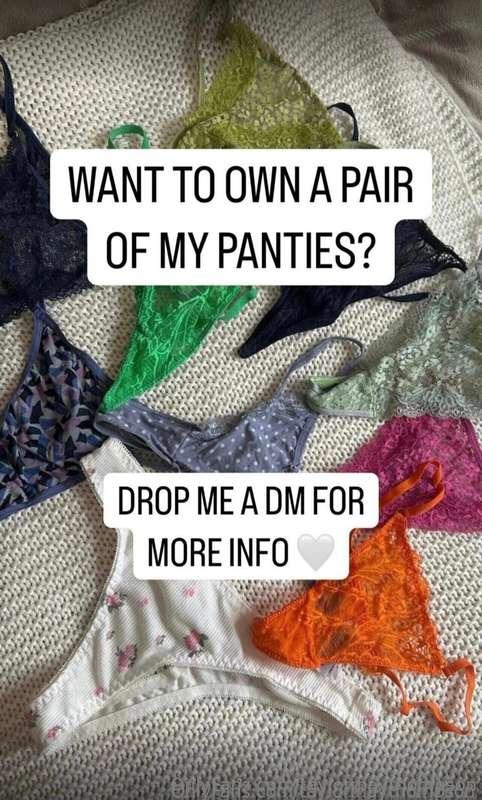 DM to own a pair of my panties 👙🤍