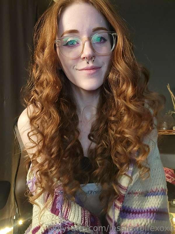 Curly hairs
