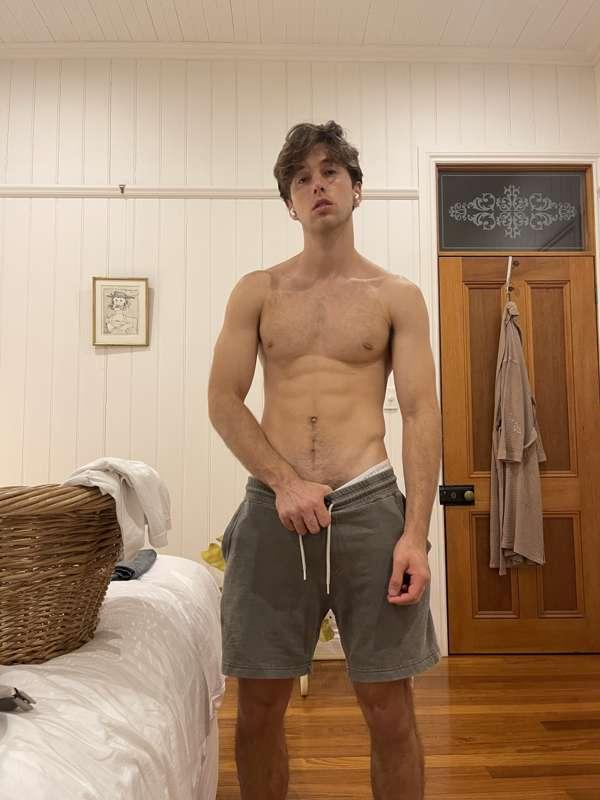 uronlyhotguy main image