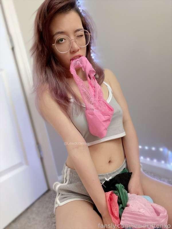 lewdkittenxo image #1