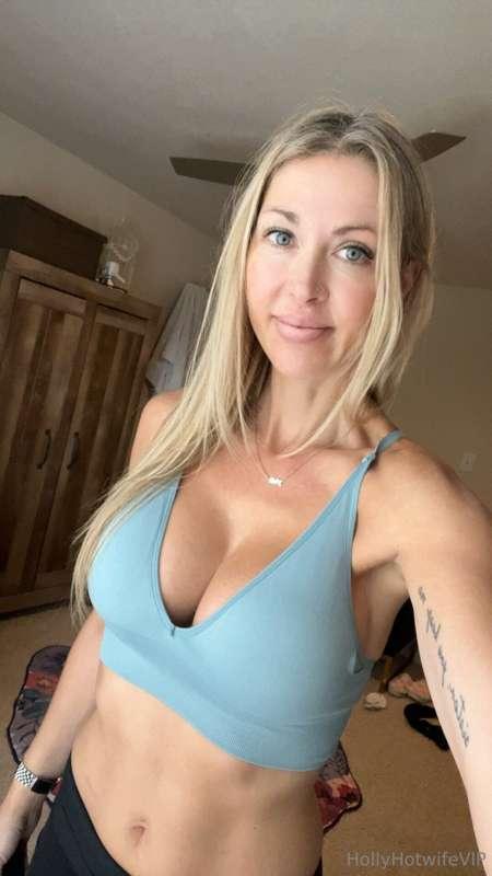 Awesome workout today, about to chill and catch up on some m..