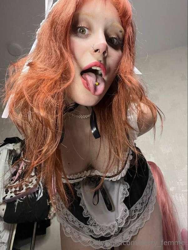 ## A LONELY REDHEADED NURSE @maybe_baby IS WAITING FOR YOU 💖..