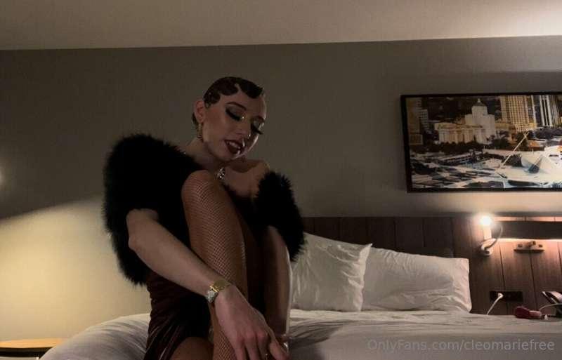 Solo strip tease & masturbation play video 🥵 dressed like I ..