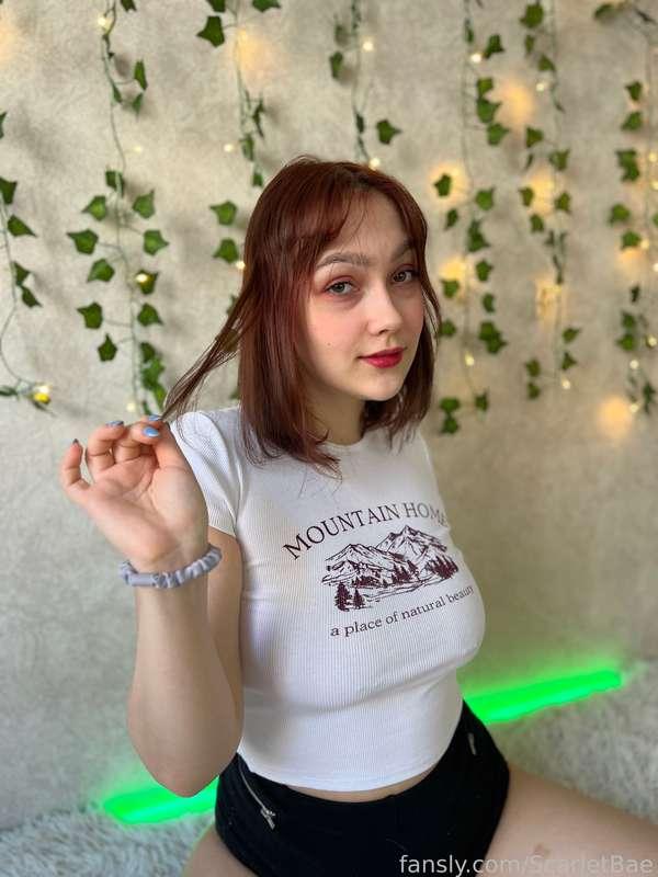 I can be your sexy student and will always greet you after every hard day 💗

#girlnextdoor #cute #bigtits #naturaltits #cutie #student #gamer #teentits #princess #fetishfriendly
