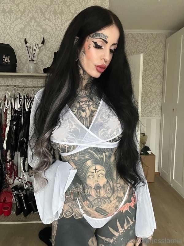 Good morning ☀️ Like this your day could only start well, ri..