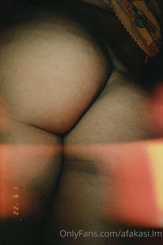 Whole a$$ meal 🍑