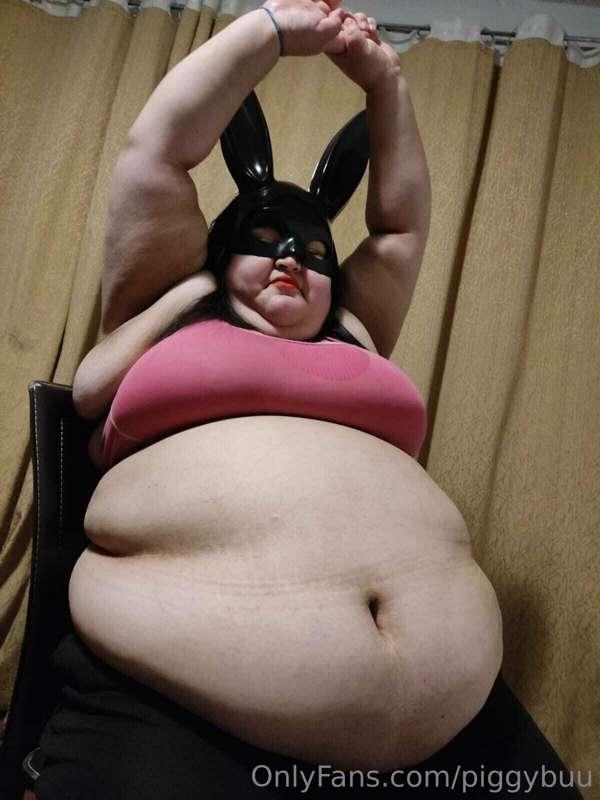 What do you want to kiss of me first?