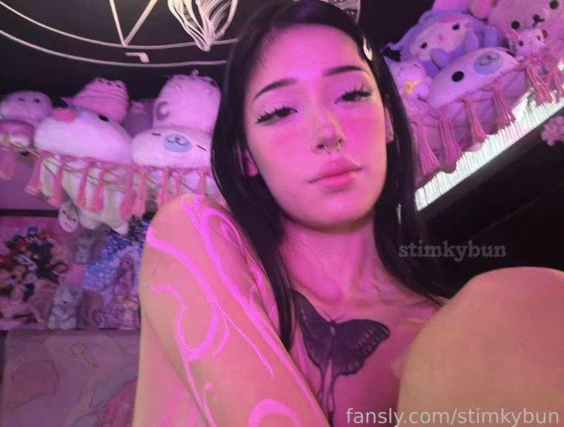 naynaycatt image #0