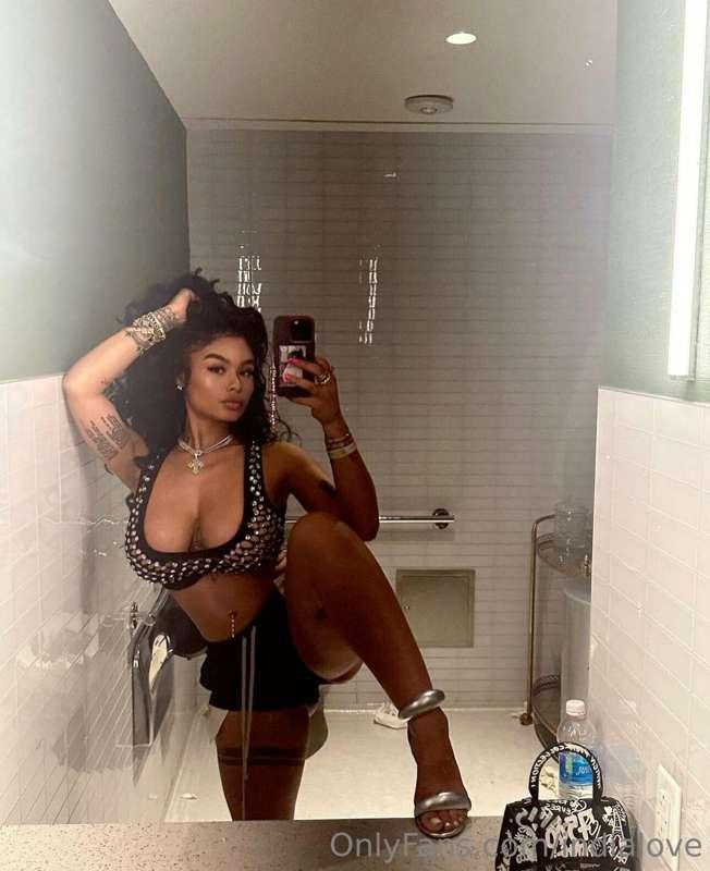 ima put you to work today 😈
