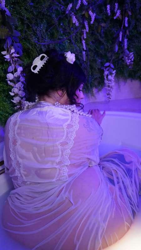 marilynmilkedme image #26