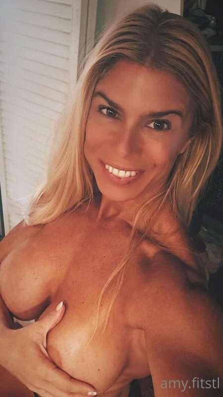 Love to hit you with a smile! If only I could hit you with m..