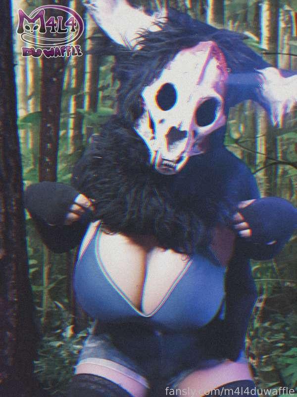 Just an skinwalker woof woof
#m4l4duwaffle #creppy #furry #fursuit #cosplay #fantasy #fetish #sexy #bigbreast #bigboobs #anime