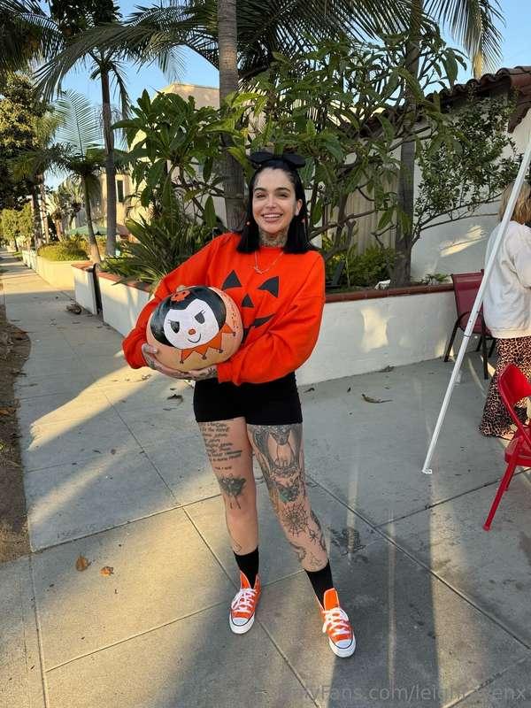 feeling boo-tiful 👻