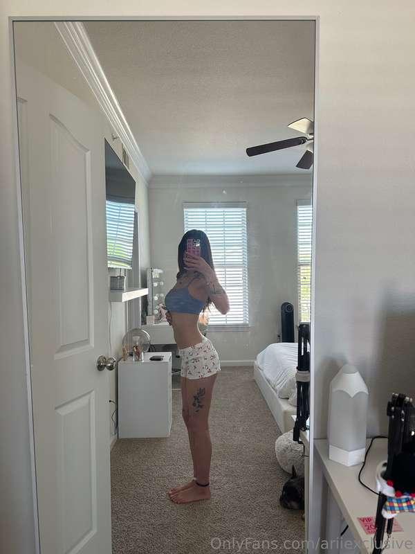just doing my morning stretches for u bby 😏 cum join me?