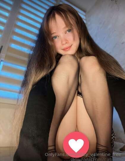 ##❤️CLICK HERE - @naughtyalisson ❤️
This cutie is online and..
