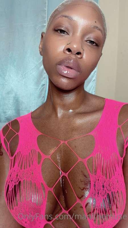 who likes my new tattoo? swipe to the end for a nipple revea..