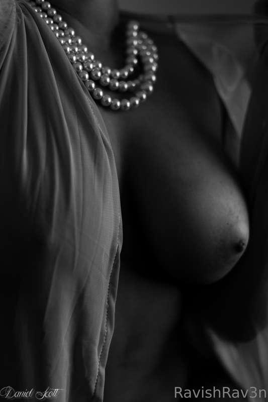 Pretty in Pearls >=)