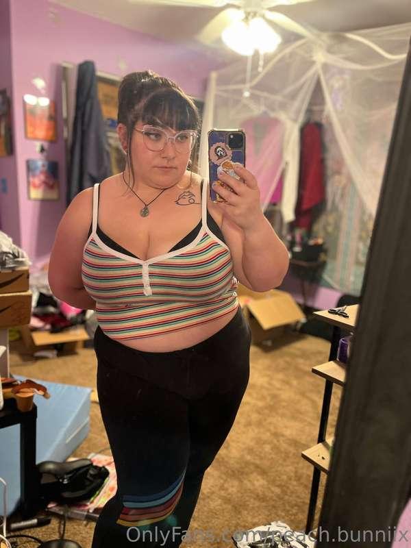 Ignore the messy room, we’re busy packing for Holiday Matsur..