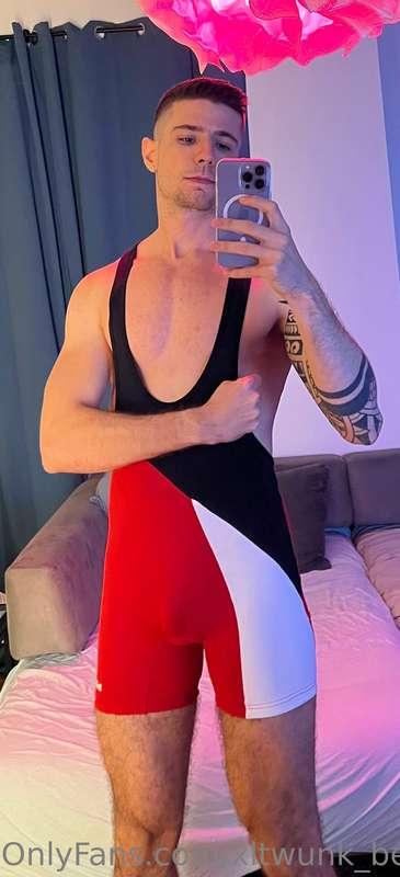 With a little bit more clothing 😏 I wanted to show you guys ..