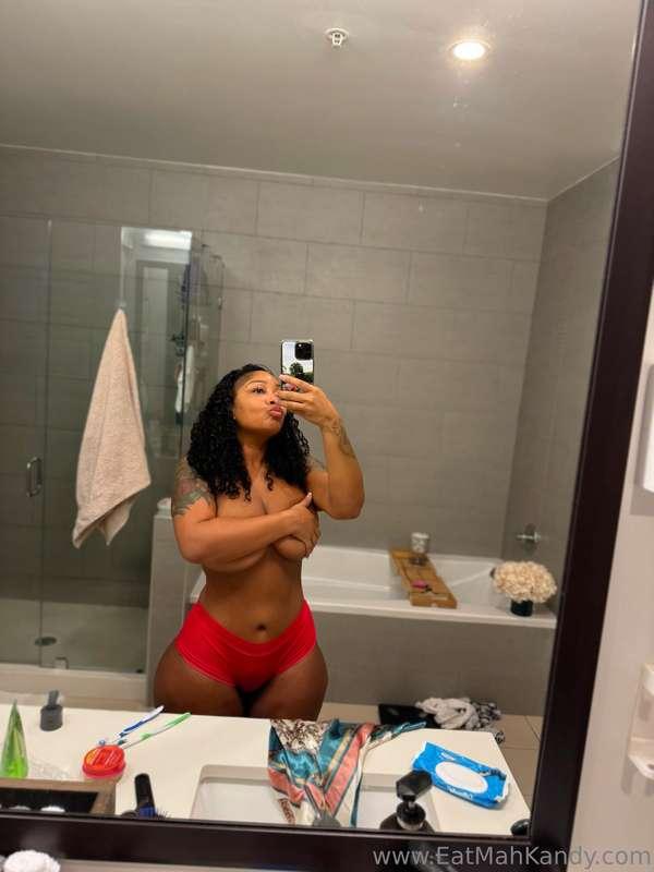 eatmahkandy image #0