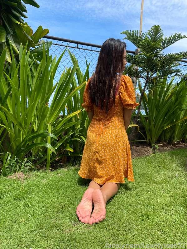 lovelytoes52 image #2
