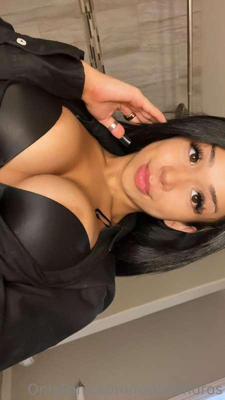 im so sexy and cute it's crazy