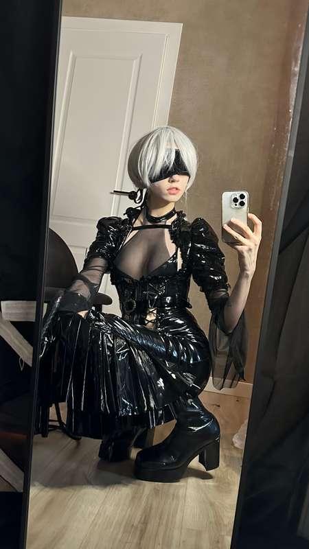 yoursmalldoll image #1
