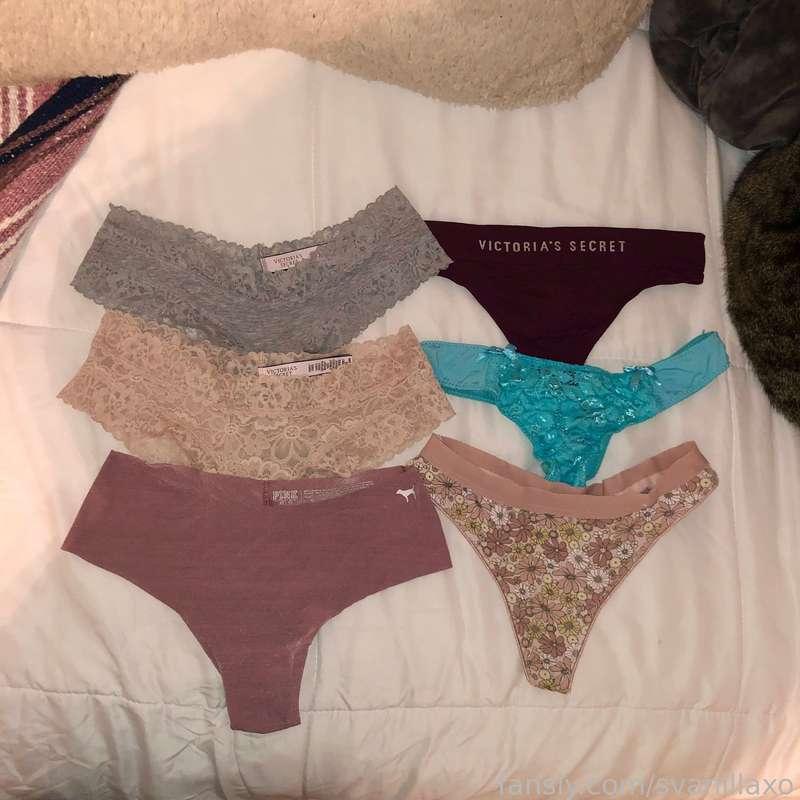 
panties for sale, DM if interested! 💓 will be worn (24h, longer upon request ($+)) before purchase.